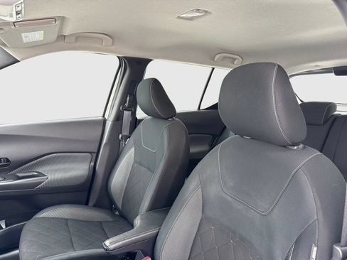 Used 2020 Nissan Kicks S FWD image 15