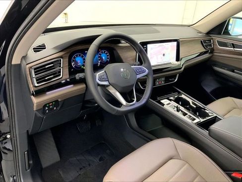 New 2026 Volkswagen Atlas SEL AWD/4WD image 3