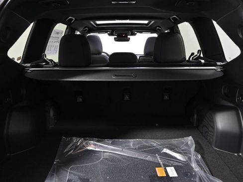 Certified 2026 Subaru Forester Premium AWD/4WD image 19