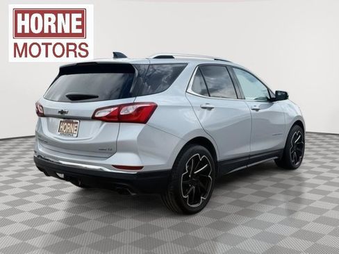 Used 2020 Chevrolet Equinox LT w/ Sport Edition image 9