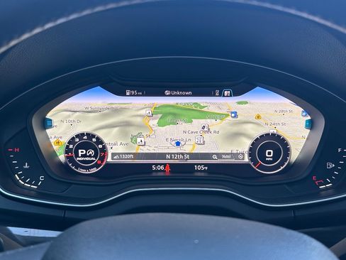 Used 2019 Audi Q5 Prestige w/ Prestige Package image 26