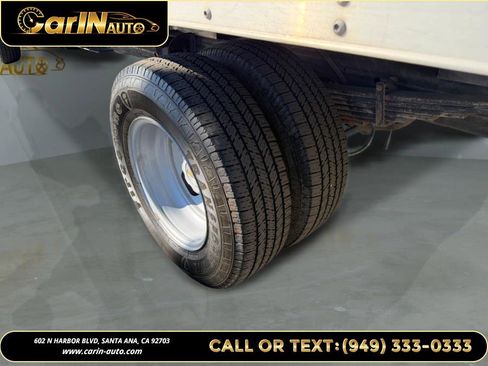 Used 2016 Chevrolet Express 4500 RWD image 20
