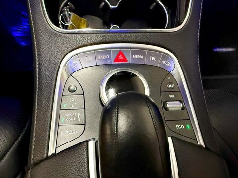 Used 2014 Mercedes-Benz S 550 Sedan image 22