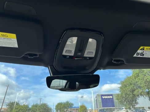 Used 2026 Volvo XC90 B6 Plus w/ Protection Package Premier image 15