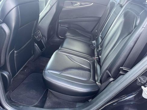 Used 2021 Lincoln Nautilus AWD w/ Equipment Group 101A image 17