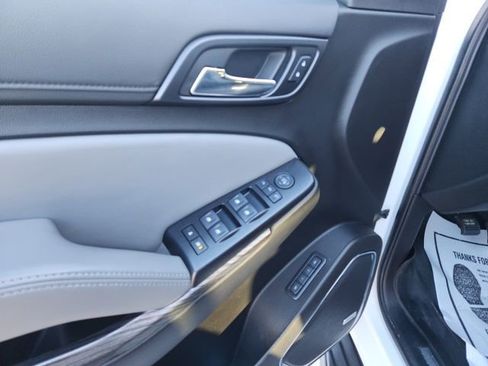 Used 2019 Chevrolet Tahoe LT image 15
