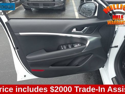 Used 2026 Genesis G70 2.5T RWD image 12