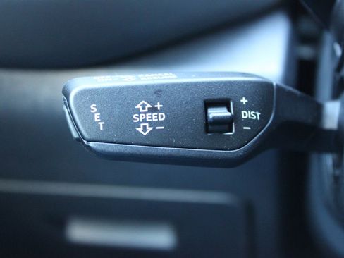 New 2025 Audi Q5 Premium Plus image 30