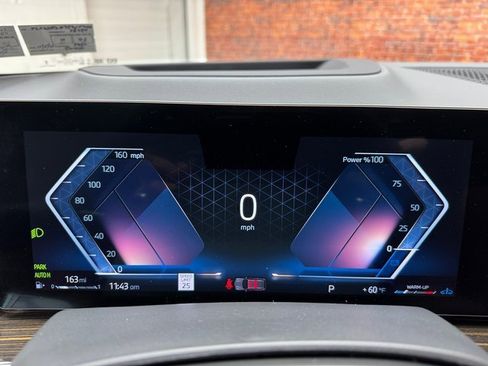 Certified 2025 BMW X5 xDrive40i w/ Climate Comfort Package image 15