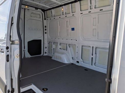 New 2026 Mercedes-Benz Sprinter 2500 image 15