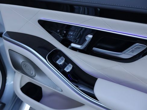 Certified 2021 Mercedes-Benz S 580 4MATIC Sedan image 15