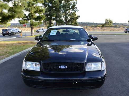 Used 2008 Ford Crown Victoria Police Interceptor RWD image 2