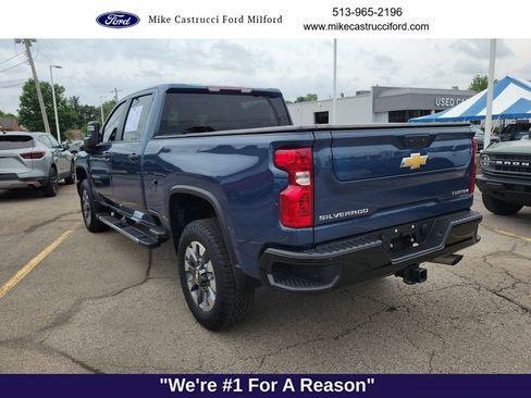 Used 2025 Chevrolet Silverado 2500 Custom w/ Custom Convenience Package AWD/4WD image 3