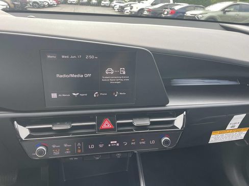 New 2026 Kia Niro LX FWD image 9