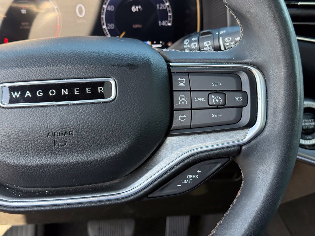 Used 2024 Jeep Wagoneer Series II AWD/4WD image 16