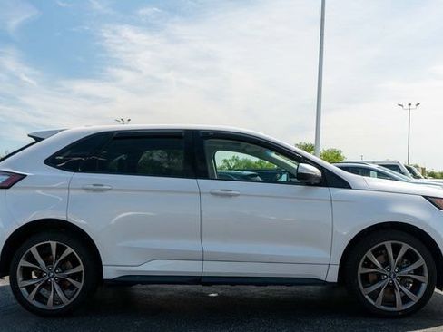 Used 2018 Ford Edge Sport w/ Equipment Group 401A AWD/4WD image 5