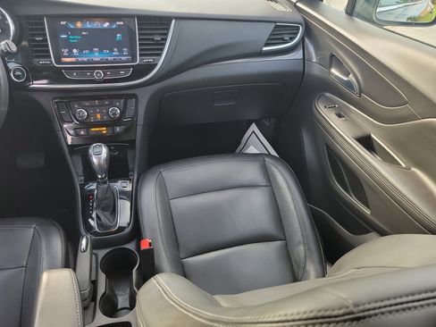 Used 2018 Buick Encore Essence w/ Experience Buick Package image 16