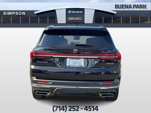 Used 2026 Buick Enclave Preferred image 7