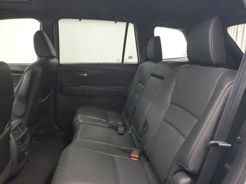 Certified 2021 Honda Passport Touring image 12