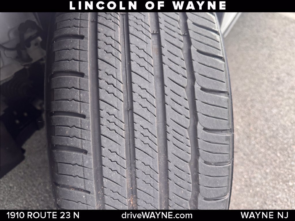 Certified 2024 Lincoln Corsair AWD image 27
