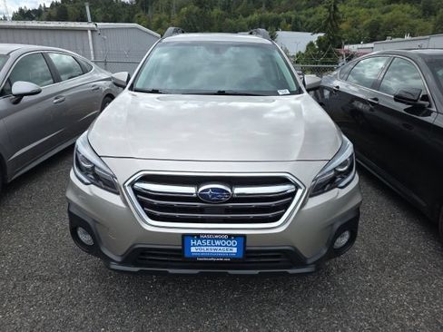 Used 2018 Subaru Outback 2.5i Limited AWD/4WD image 8