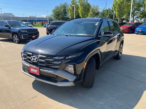 Used 2025 Hyundai Tucson SEL AWD/4WD image 3