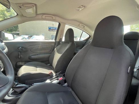 Used 2017 Nissan Versa S FWD image 15