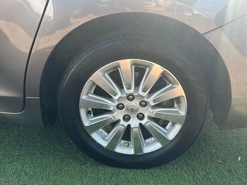 Used 2015 Toyota Sienna XLE w/ XLE Navigation Package AWD/4WD image 46