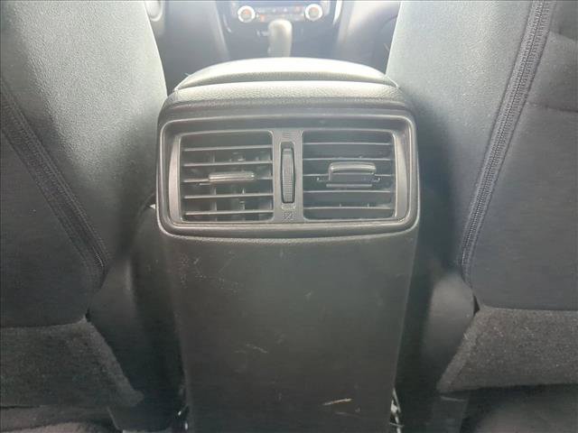 Used 2014 Nissan Rogue SV w/ SV Premium Package FWD image 16