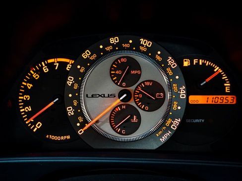 Used 2002 Lexus IS 300 image 18