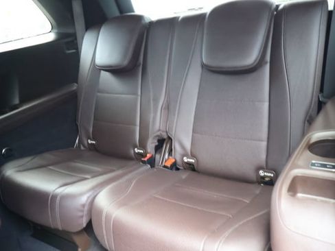 Used 2022 Mercedes-Benz GLS 450 4MATIC image 16