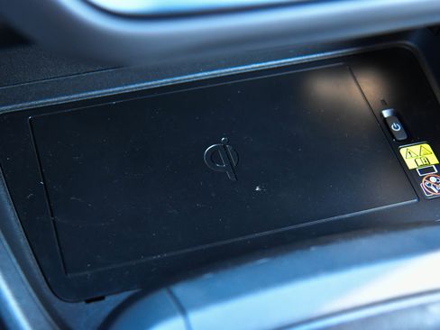 Used 2024 Subaru Crosstrek 2.5i Limited w/ Crosstrek Mirror Package image 25