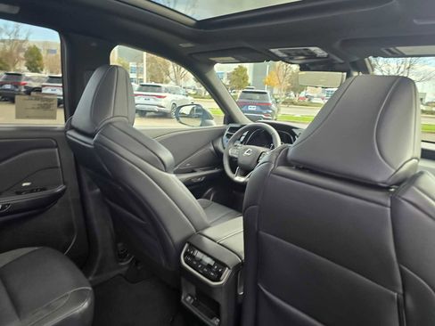 New 2026 Lexus TX 500h AWD image 15