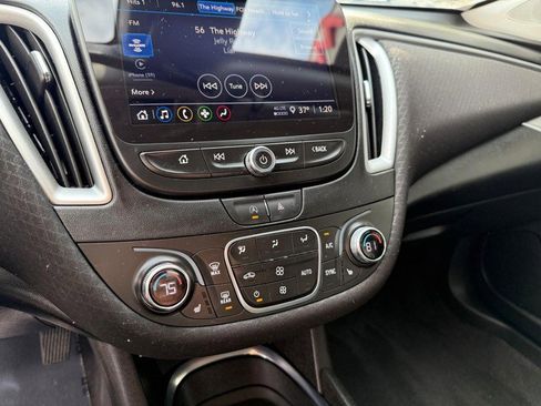 Used 2023 Chevrolet Malibu LT image 26