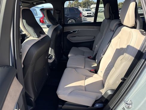 New 2026 Volvo XC90 B6 Plus w/ Protection Package Premier AWD/4WD image 13