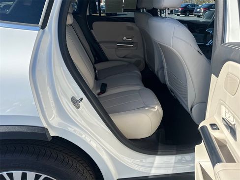 Certified 2026 Mercedes-Benz GLA 250 4MATIC image 17