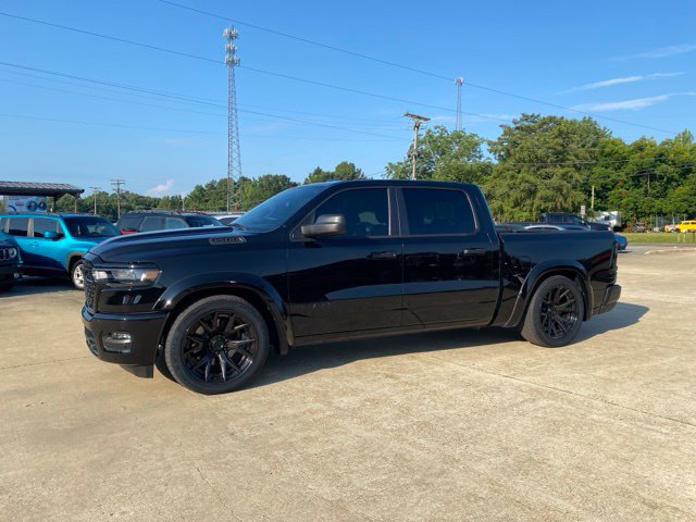 Used 2025 RAM 1500 Tradesman w/ Night Edition AWD/4WD image 18
