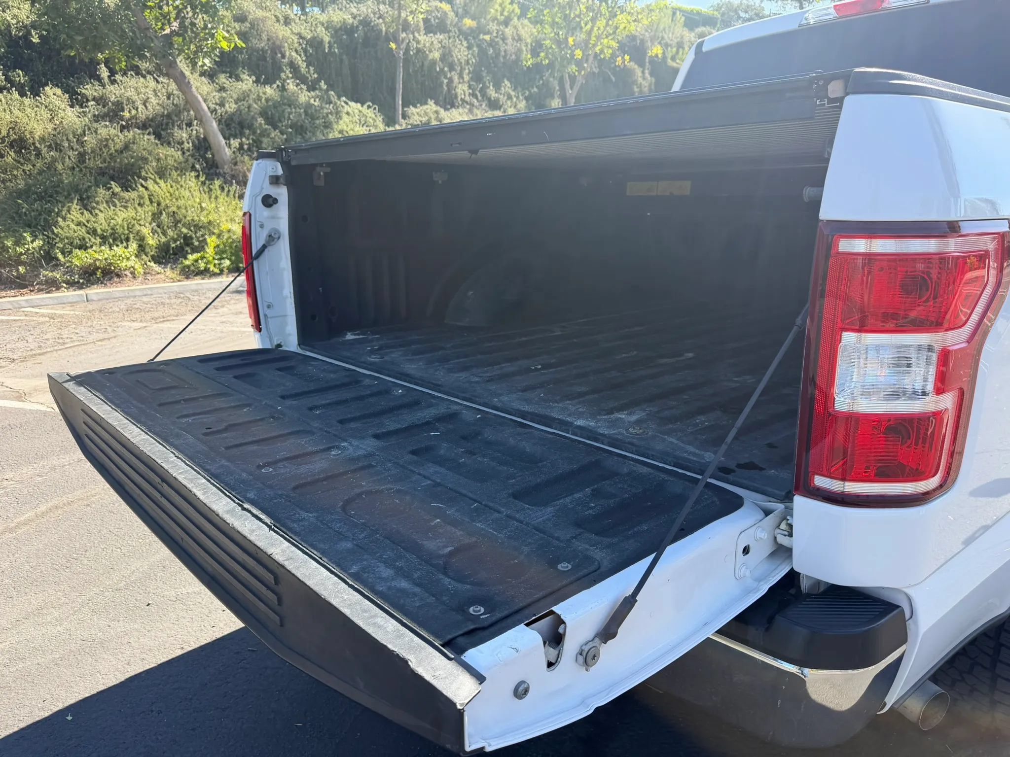 Used 2019 Ford F150 XLT AWD/4WD image 16