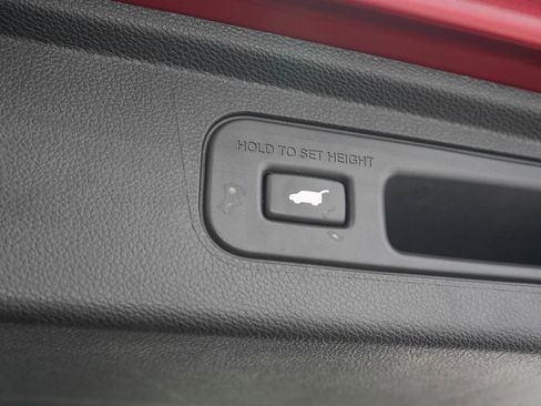 Used 2023 Honda Odyssey Touring image 11
