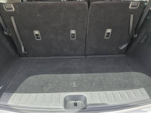 Used 2024 Nissan Pathfinder SL w/ SL Premium Package FWD image 6