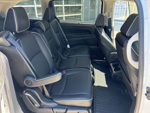 Used 2026 Honda Odyssey Touring image 27