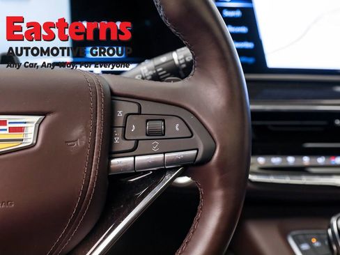 Used 2024 Cadillac Escalade Sport Platinum w/ LPO, ONYX Package image 16