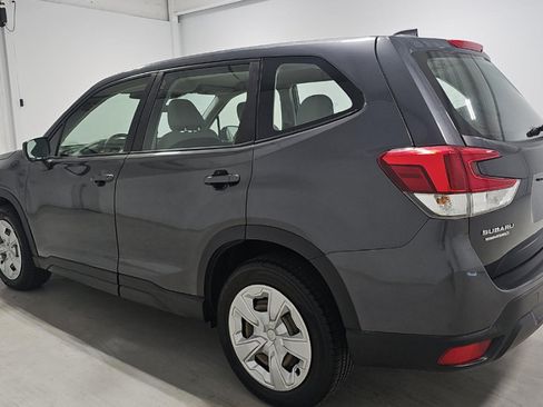 Used 2022 Subaru Forester AWD/4WD image 4