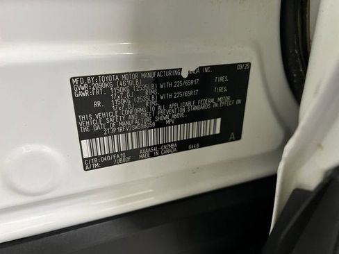 Used 2025 Toyota RAV4 XLE w/ Convenience Package AWD/4WD image 34