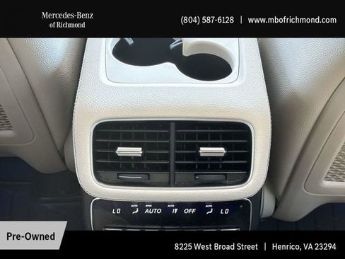 Used 2024 Mercedes-Benz GLS 450 4MATIC image 21