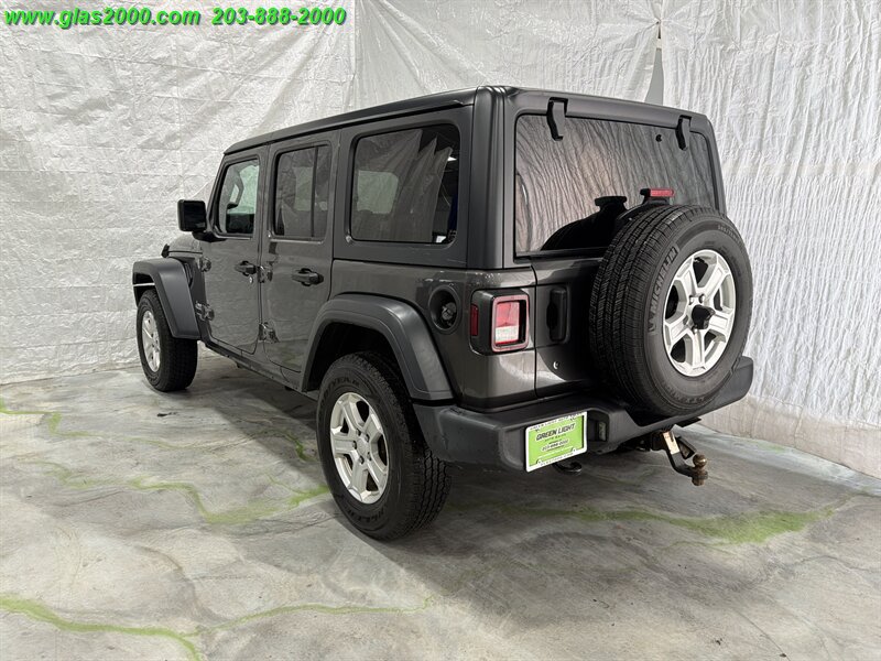 Used 2019 Jeep Wrangler Unlimited Sport S AWD/4WD image 7