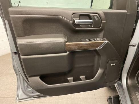 Used 2019 Chevrolet Silverado 1500 LT Trail Boss AWD/4WD image 20