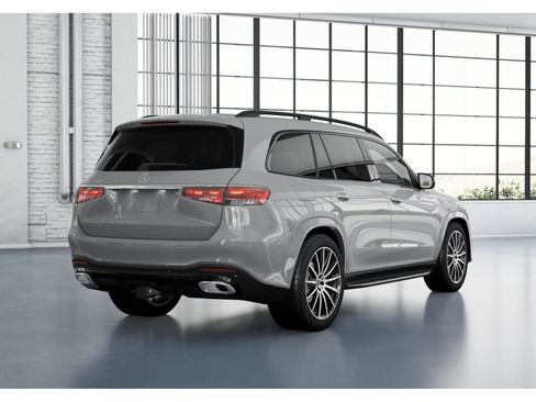 New 2026 Mercedes-Benz GLS 580 4MATIC image 24