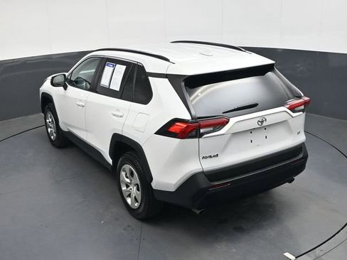 Used 2020 Toyota RAV4 LE image 24