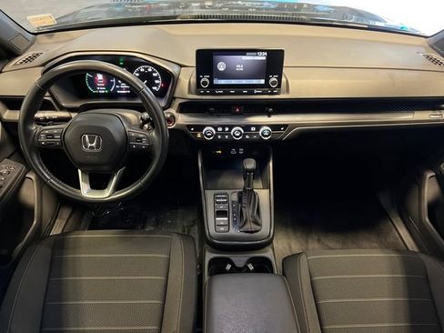 Used 2023 Honda CR-V Sport image 18